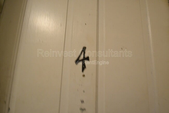 Photo - 1042 Marshall Ave Apartment