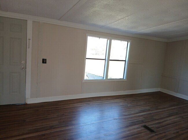 Foto del edificio - 2860 Bunneau St