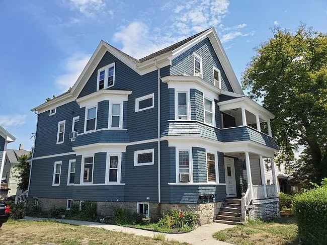 Building Photo - 138 New Boston Rd