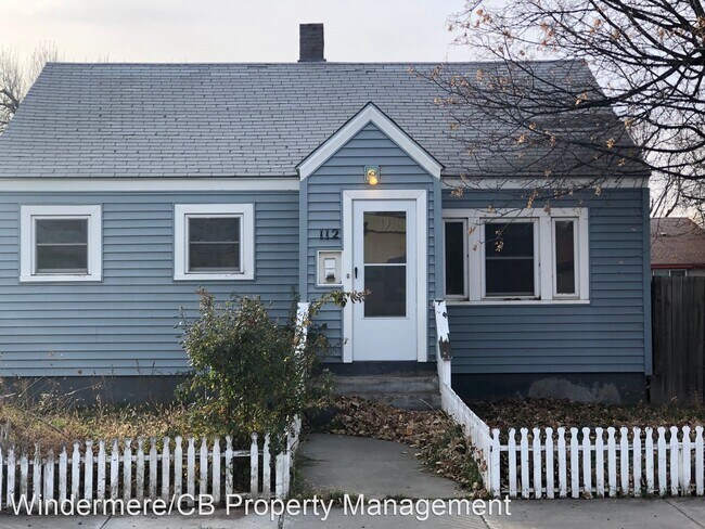 Building Photo - 3 br, 1.5 bath House - 112 C St SE
