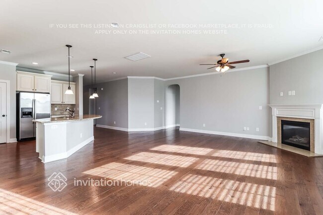 Building Photo - 111 Rainberry Dr