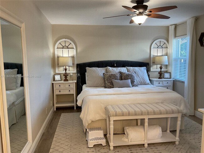 Foto del edificio - 4461 NW 99th Terrace