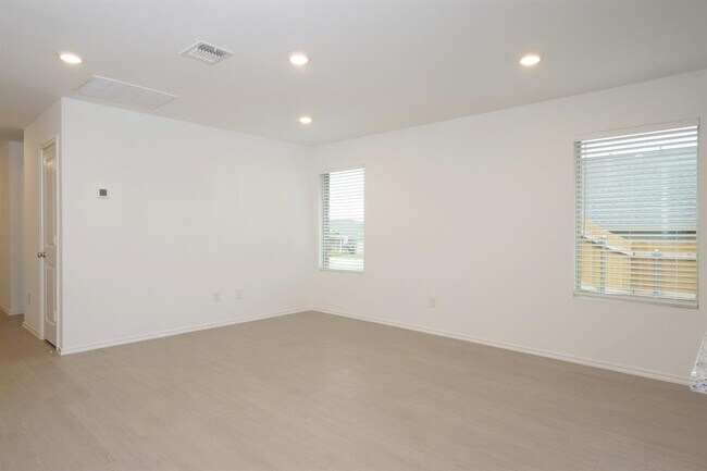 Foto del edificio - 9016 SW 20th St