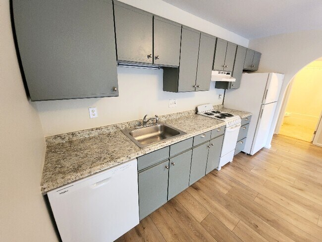 Foto del edificio - 24 West Rd