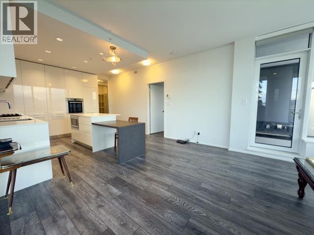 Building Photo - 1955 Alpha Wy.