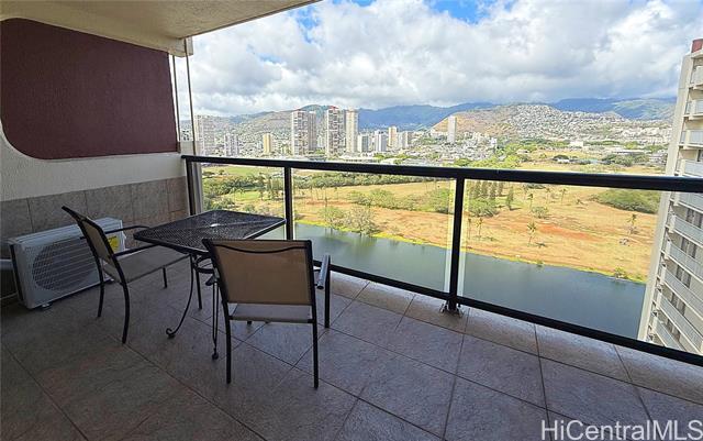 Building Photo - 444 Nahua St