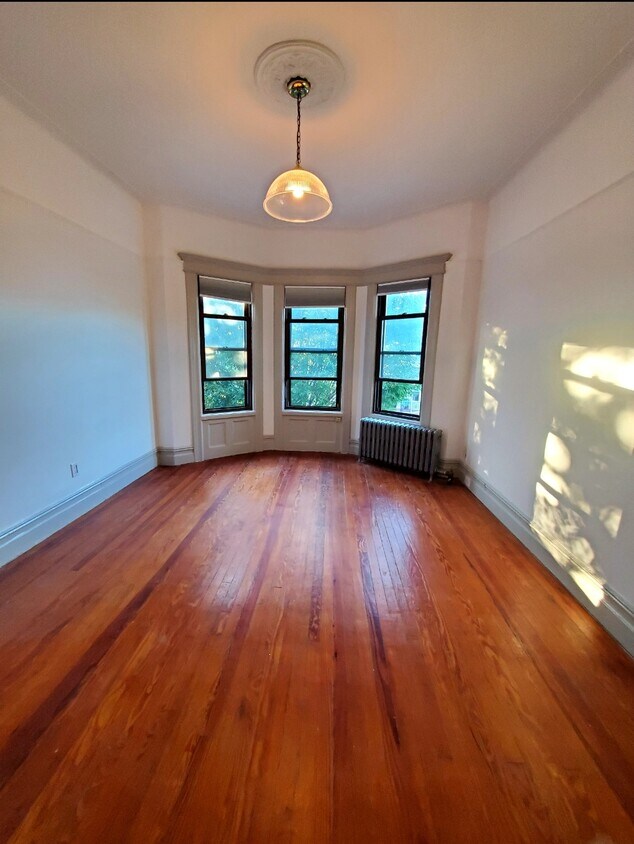 Foto del edificio - 38 Seeley St