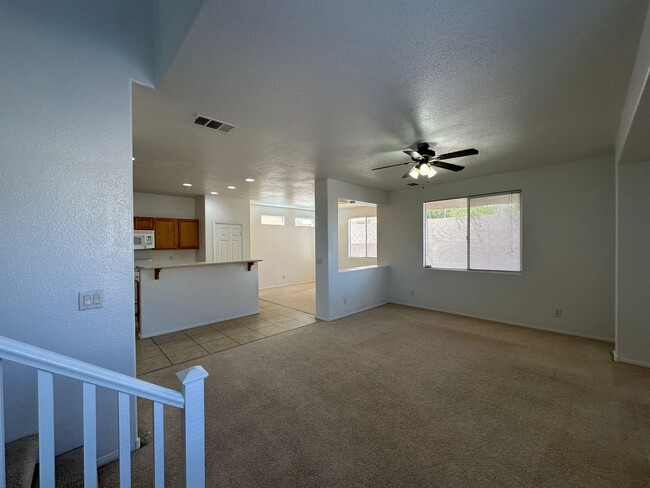 Building Photo - 9022 Wine Cellar Ave