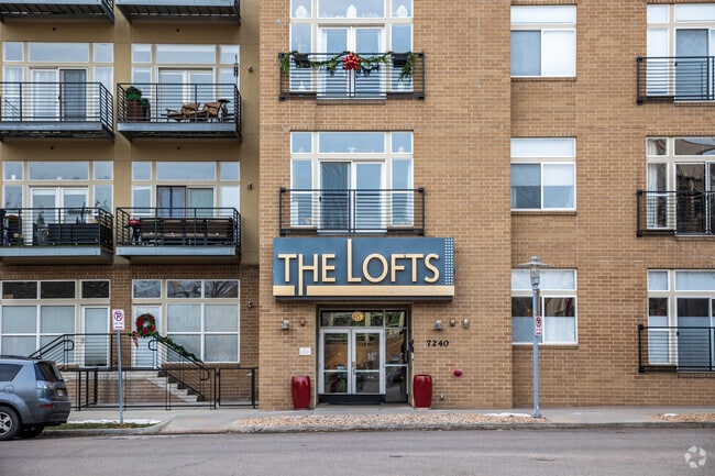 Entrance - Lofts at Belmar Square