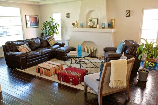 Building Photo - 141 S Brighton St