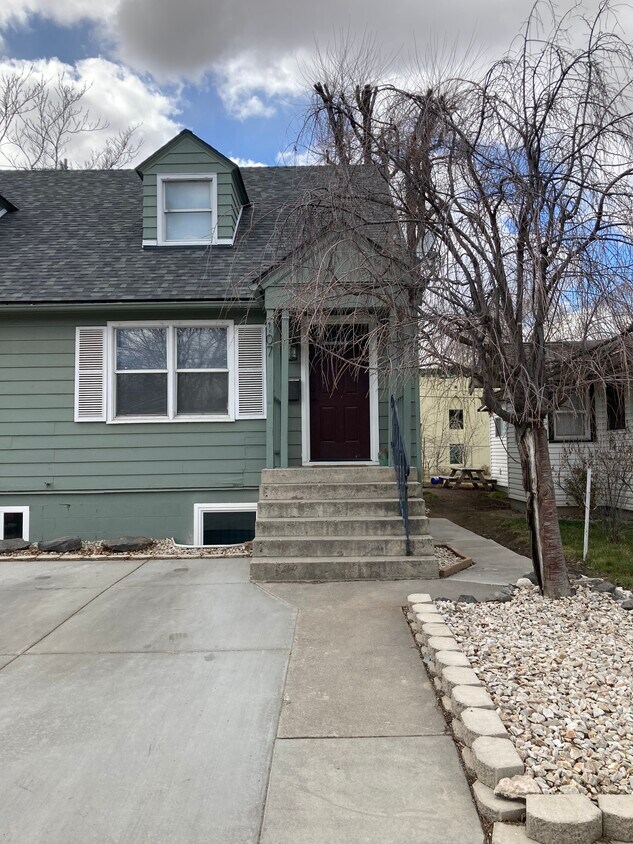 107 Harrison St, Twin Falls, ID 83301 Townhome Rentals in Twin Falls