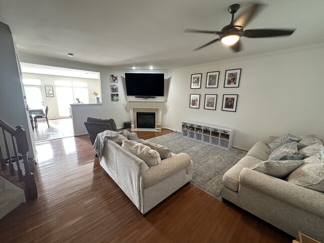 Foto del edificio - 2207 Potomac Club Pkwy