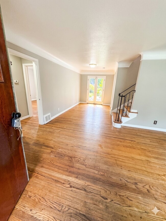Photo - 26230 Briardale Ave House