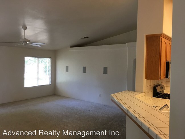 Building Photo - 5712 Moraga Ct