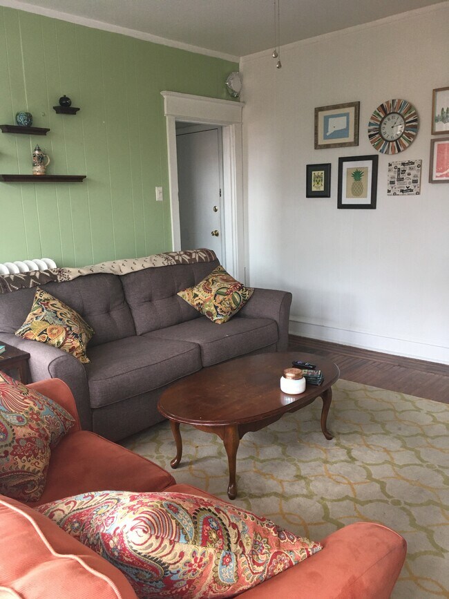 Sala de estar n.° 3 - 300 Catharine St