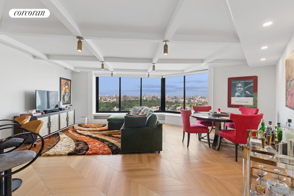 Foto principal - 40 E 94th St