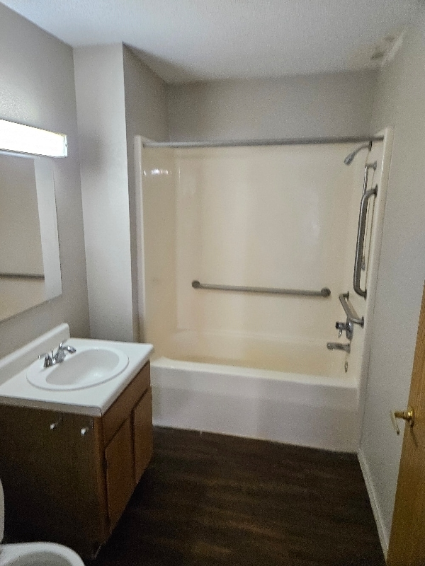 Foto del edificio - 314 Hutchinson St