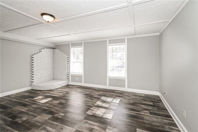 Building Photo - 5355 Orchard Pl