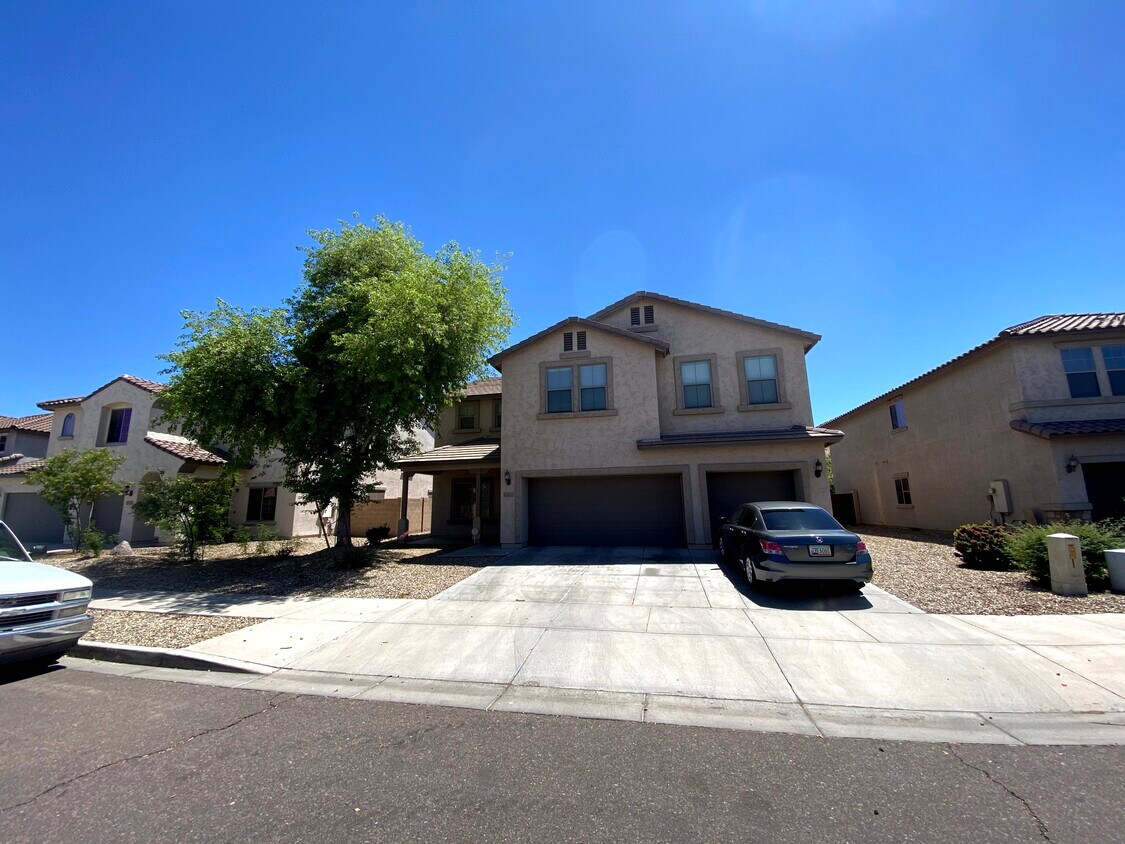 Foto principal - 5529 W Coles Rd