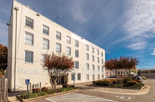 Foto del edificio - 16 N 22nd St