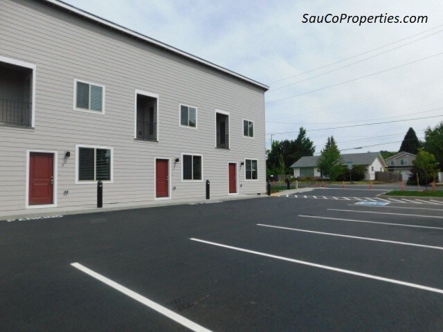 Foto del edificio - 17345 SW Blanton St