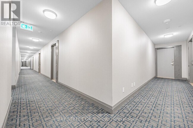 Photo du bâtiment - 591 Sheppard Ave E