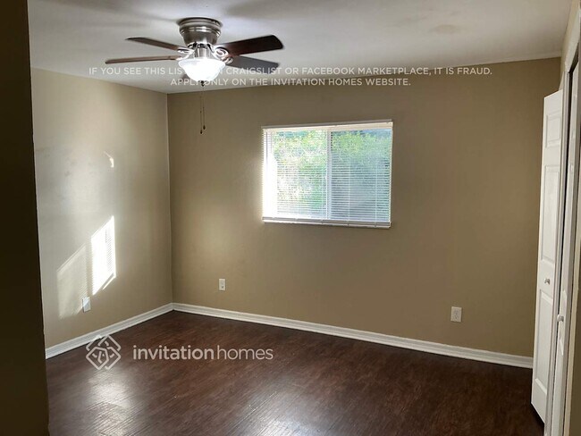 Foto del edificio - 5217 30th St SW