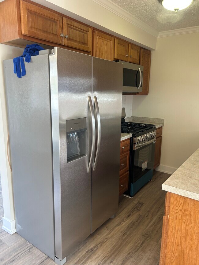 Foto del edificio - 820 Jane Dr