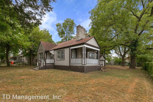 Building Photo - 2 br, 1 bath House - 900  W Sunshine Street