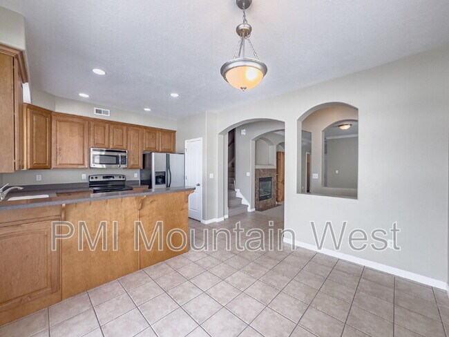Foto del edificio - 948 Chelsea Ln