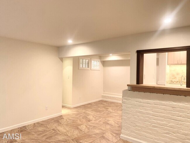 Building Photo - 1314 Fulton St