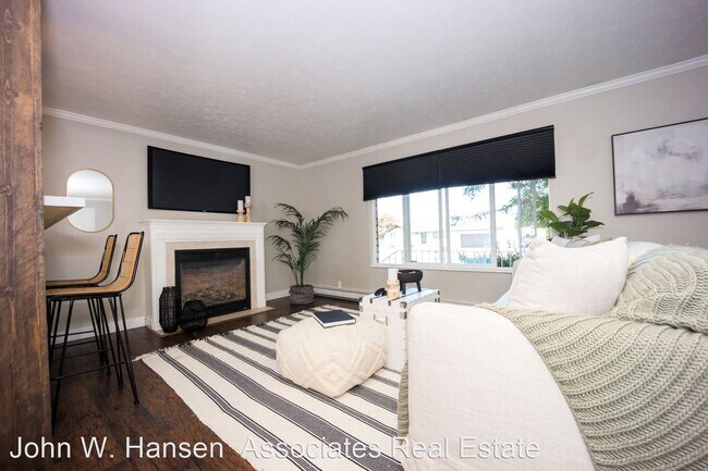 Building Photo - 3 br, 3 bath House - 1171 W Gordon Ave
