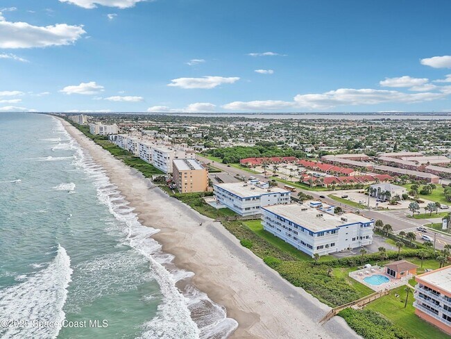 Foto del edificio - 2035 Jimmy Buffett Mem Hwy
