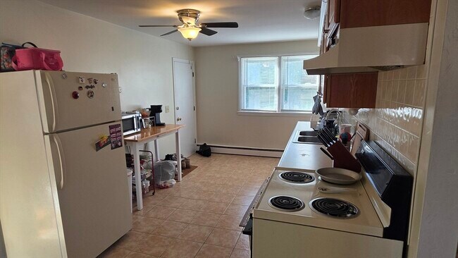 Foto del edificio - 55 Wedgewood Rd