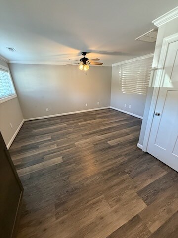 Foto del edificio - 306 W College St