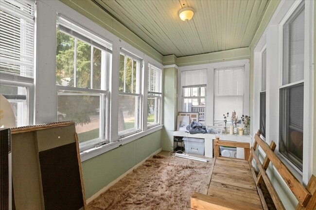 Foto del edificio - 1117 Foster St