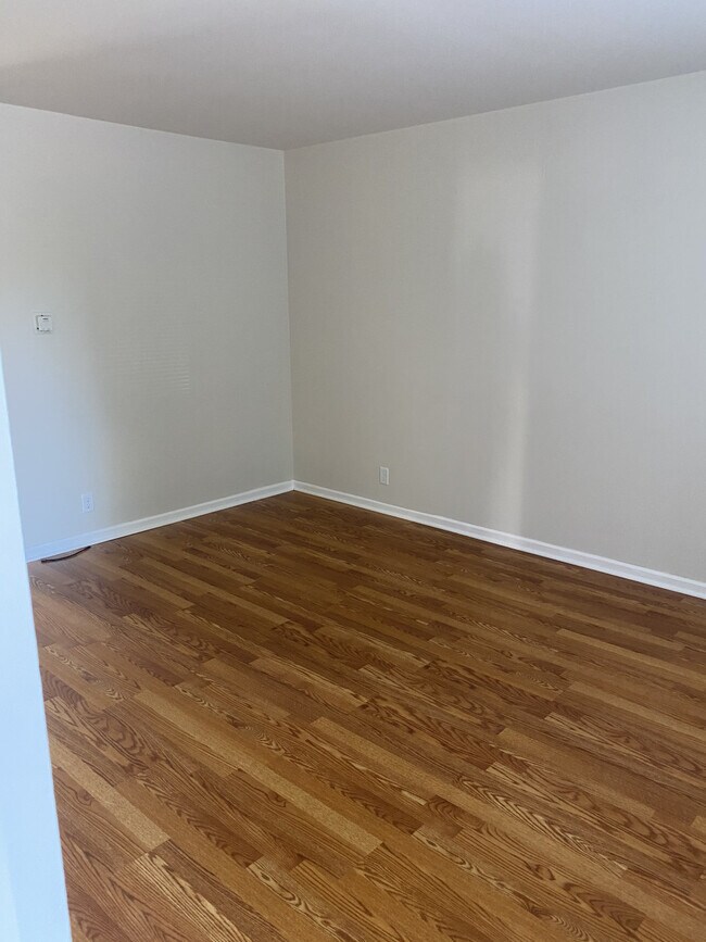 Foto del edificio - 301 Riley St. #2
