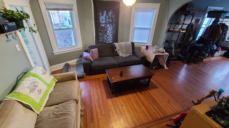Primary Photo - 188 Hillside Ave