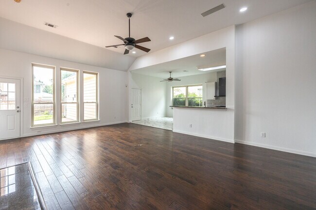 Foto del edificio - 11821 Cotswold Dr