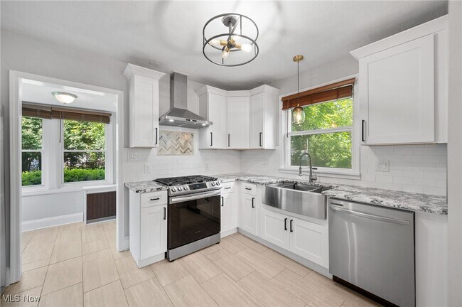 Foto del edificio - 2924 Brighton Rd