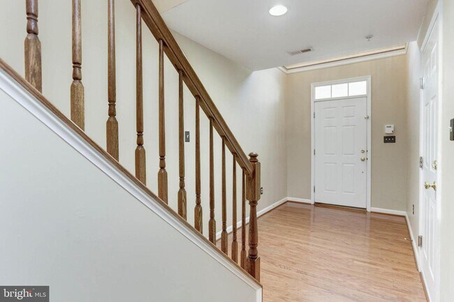 Building Photo - 4854 Lee Hollow Pl
