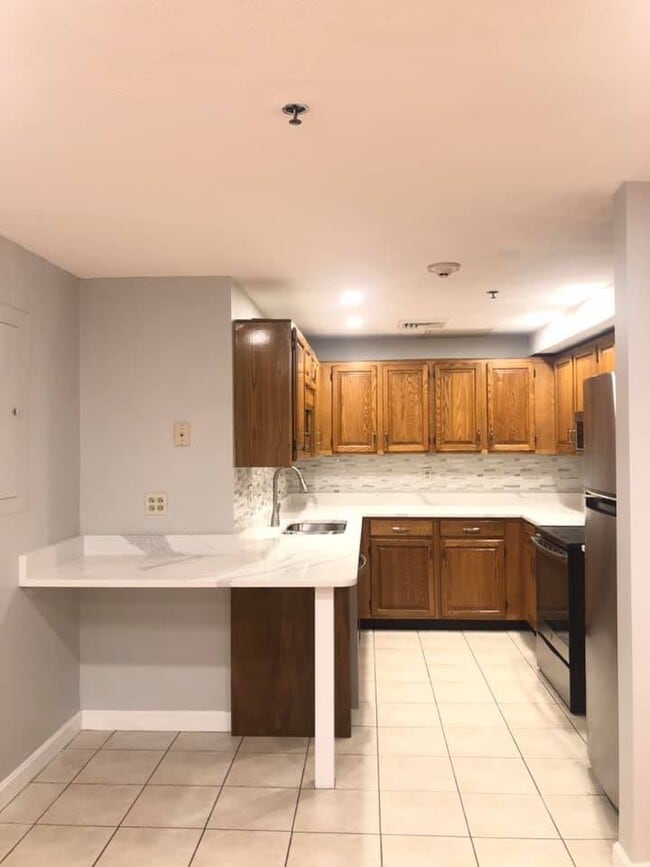 Photo - 39 Parlin St Apartment