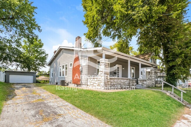 Foto del edificio - 5212 Heege Rd