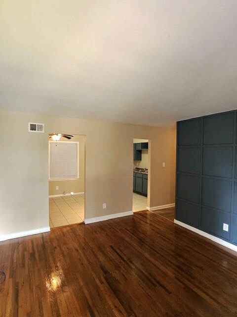 Foto del edificio - 2196 Cassie Ave