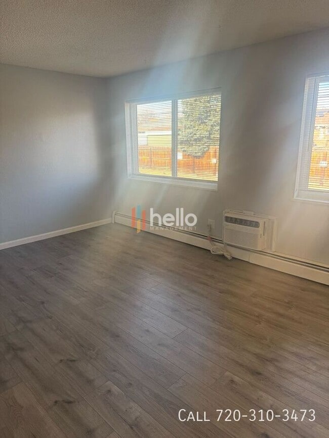 Foto del edificio - 2880 Eliot Cir