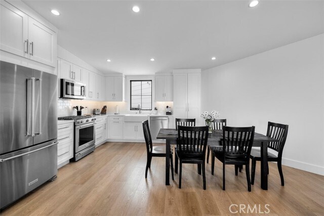 Foto del edificio - 2406 Silverstrand Ave