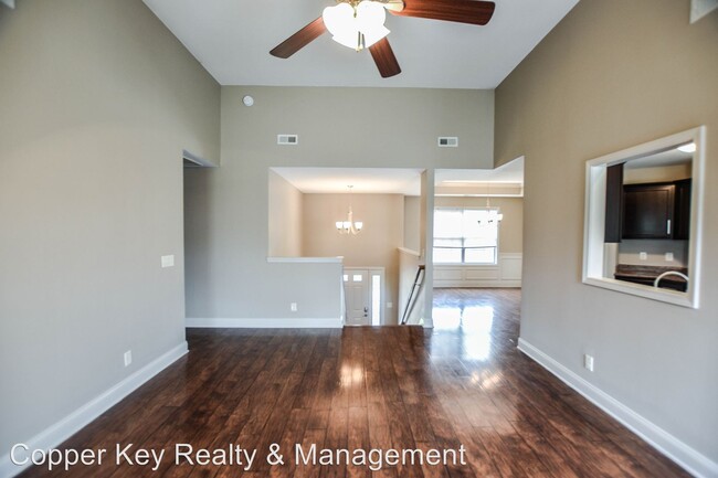 Building Photo - 4 br, 3 bath House - 682 Fox Trail Court