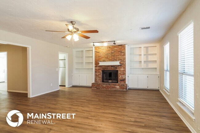 Building Photo - 516 Conestoga Dr