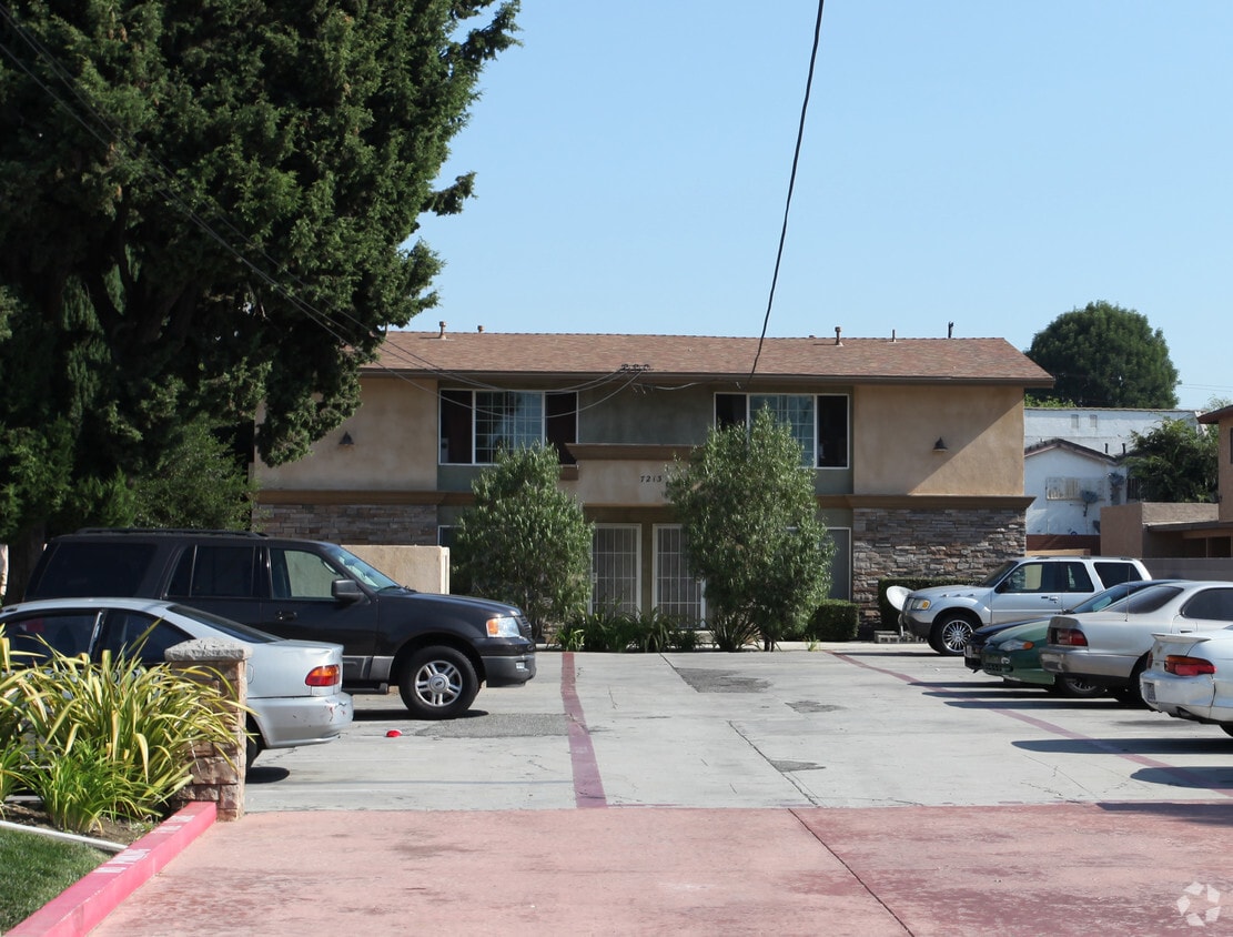 Primary Photo - 7213 Exeter St