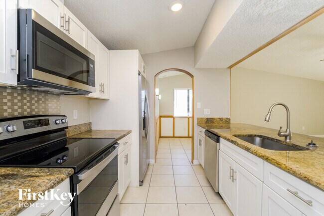 Building Photo - 4544 Weasel Dr